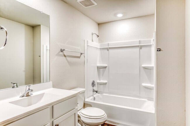 Building Photo - 8219 Blooming Meadow Ln