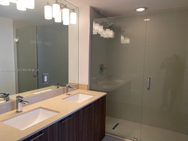 Building Photo - 5252 NW 85th Ave