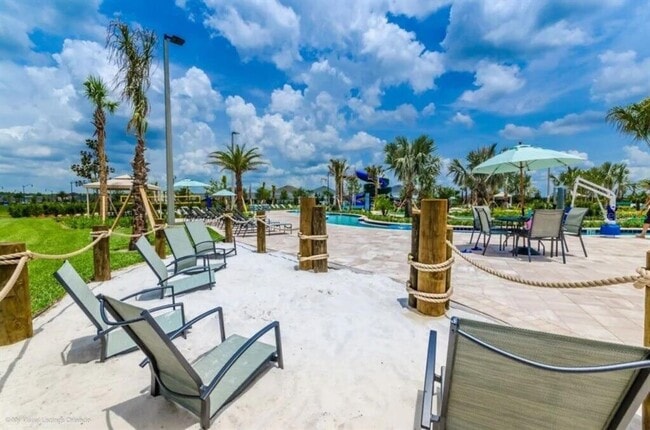 Building Photo - 4769 Kings Castle Cir