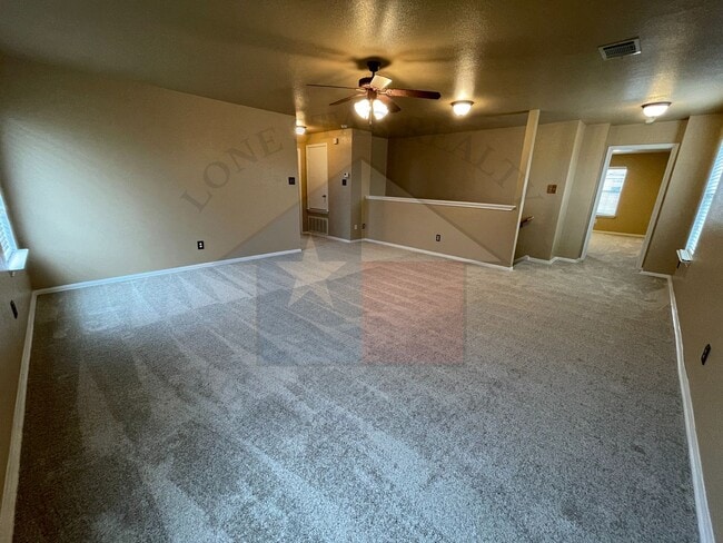 Building Photo - 507 Taurus Dr