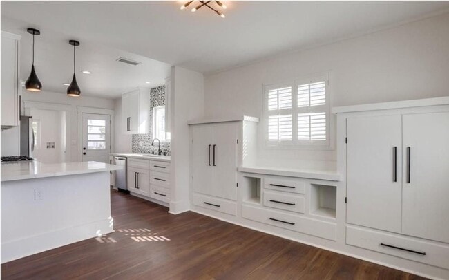 Building Photo - Mississippi