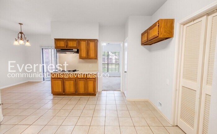 Building Photo - 3103 Hazy Park Dr