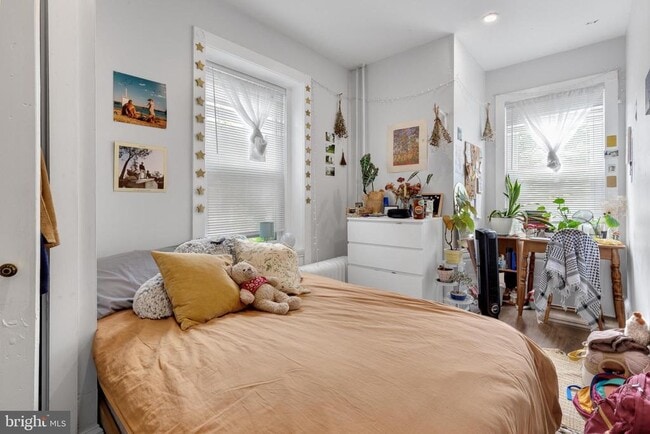 Building Photo - 4706 Warrington Ave