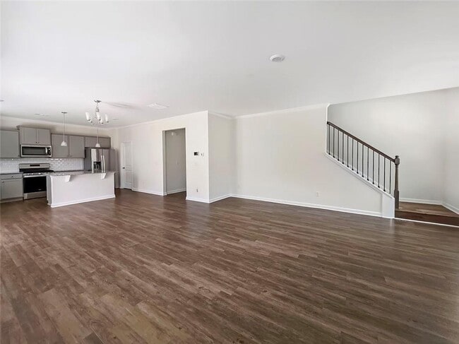 Building Photo - 6869 Lake Overlook Ln