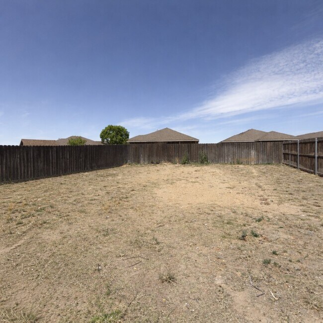 Building Photo - 1315 Yellow Rose Ct