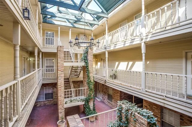 Building Photo - 5325 Bent Tree Forest Dr