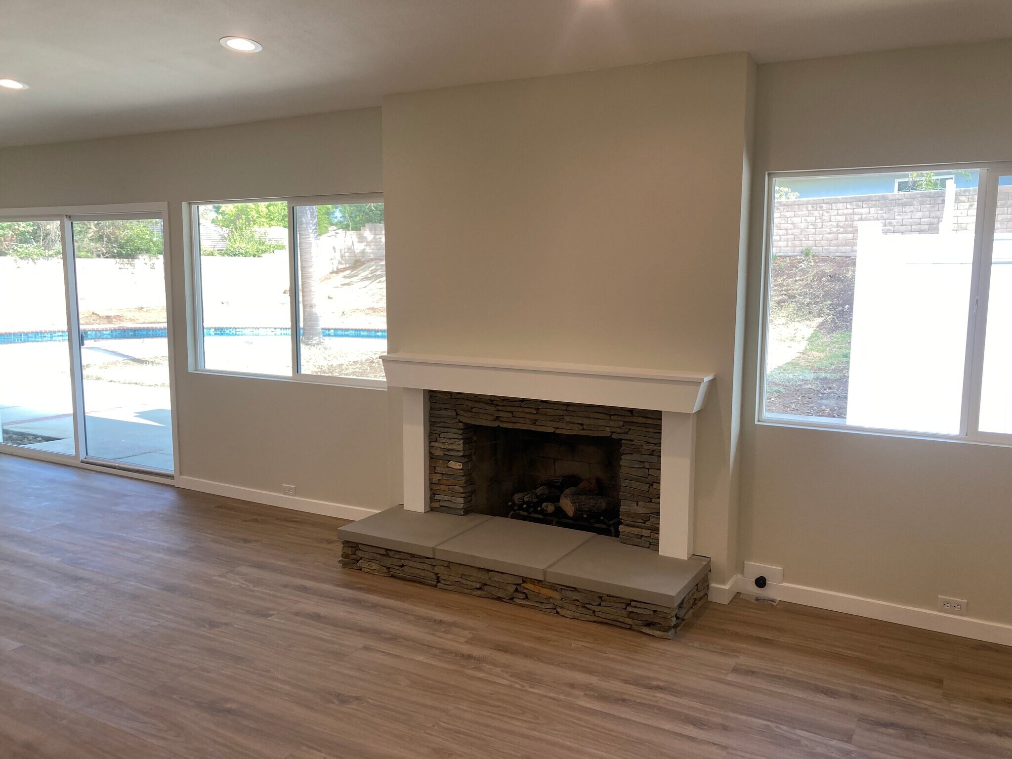 Living Rm. Fireplace - 20333 Germain St