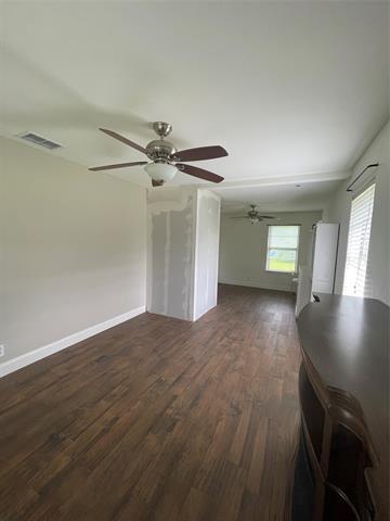 Building Photo - 214 Glory Ave