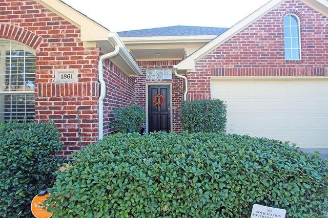 Building Photo - 1861 Carson Ln