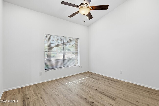 Building Photo - 9714 E Camino Del Santo