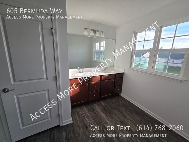 Building Photo - 605 Bermuda Way