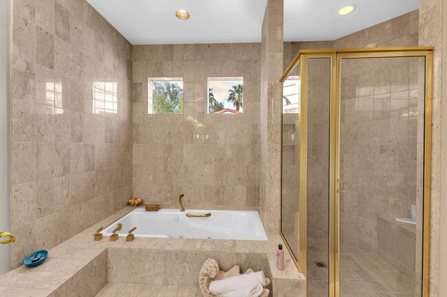 Building Photo - 75273 Spyglass Dr