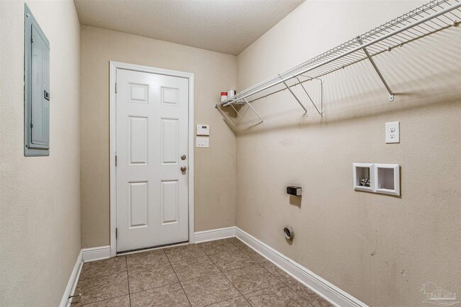 Building Photo - 11695 Aruba Dr