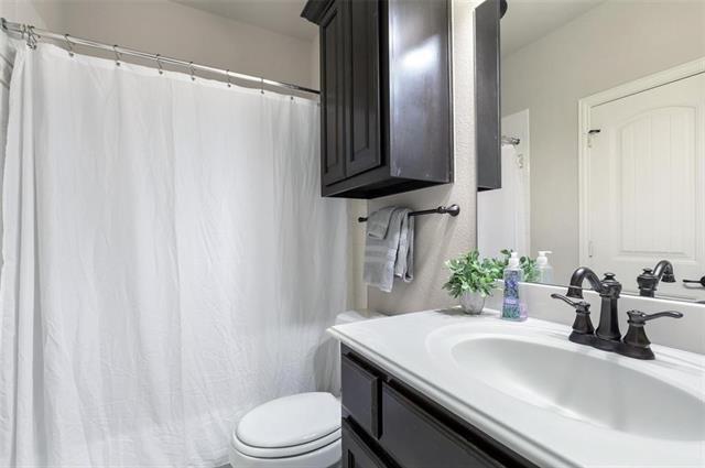 Building Photo - 2533 Windsor Castle Way