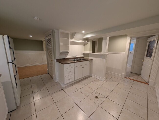 Building Photo - JL1-TFS