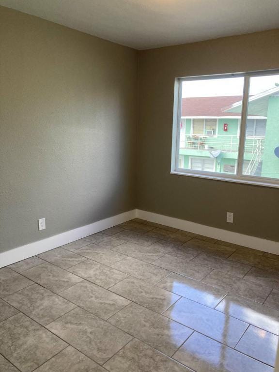 Building Photo - 278 S Lake Ave