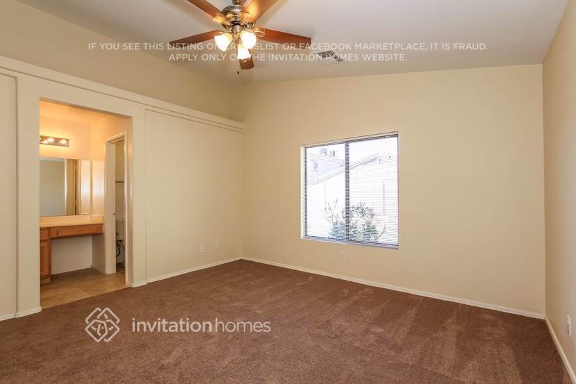 Building Photo - 13014 W Hearn Rd