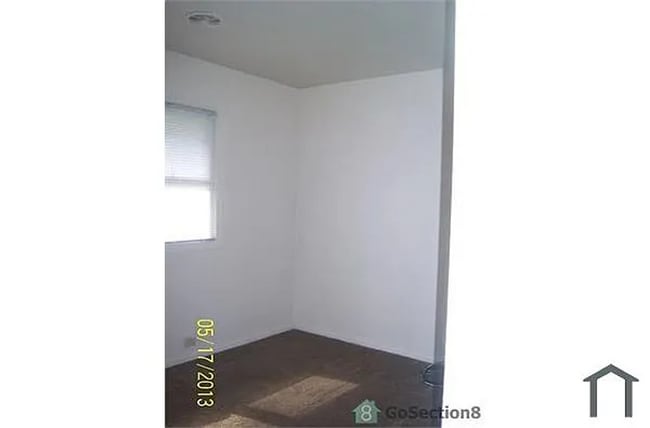 Building Photo - 2 bedroom 1 bath available soon Rum Village