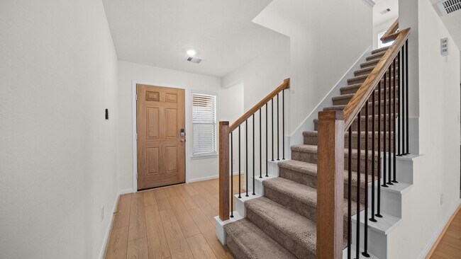 Building Photo - 2607 Bluewood Ct