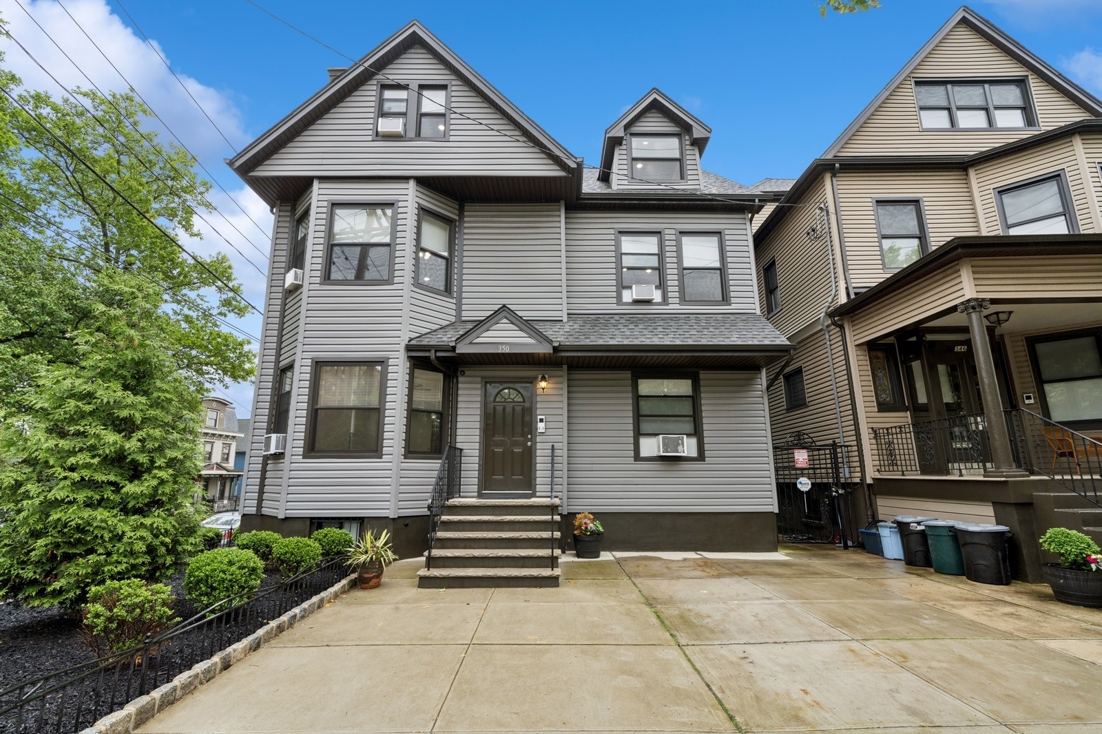 Building Photo - 350 Arlington Ave