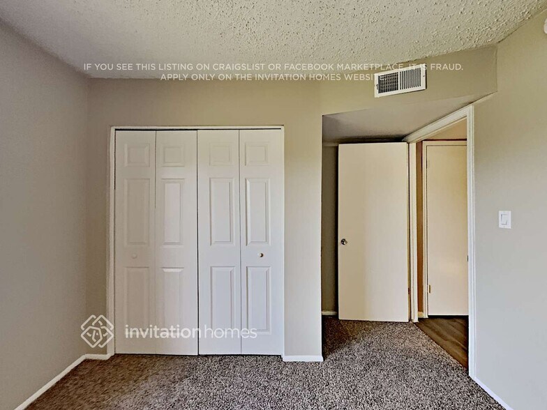 Building Photo - 4130 W Mission Ln