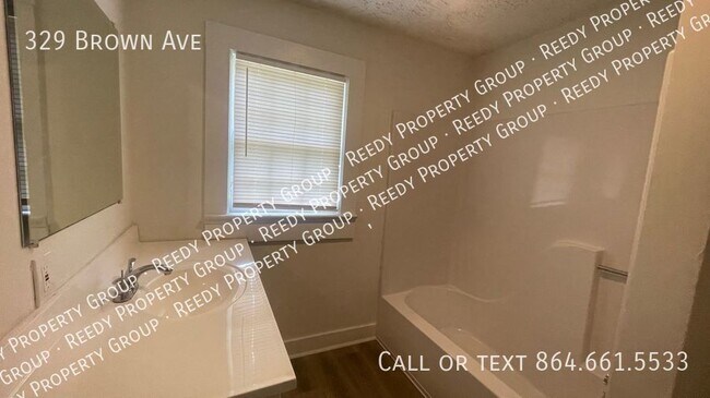 Building Photo - 329 Brown Ave