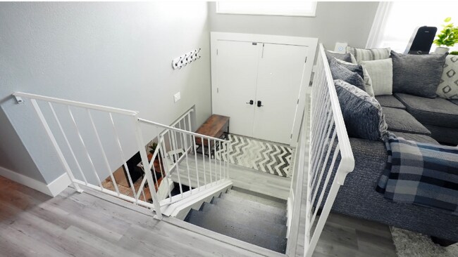 Building Photo - 7349 Colonial Dr