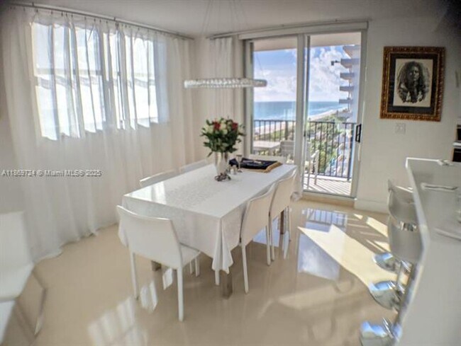 Building Photo - 9273 Collins Ave