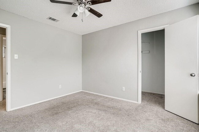 Building Photo - 11522 Powder Mill Trail
