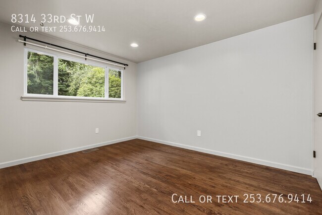 Building Photo - 8314 33rd St W