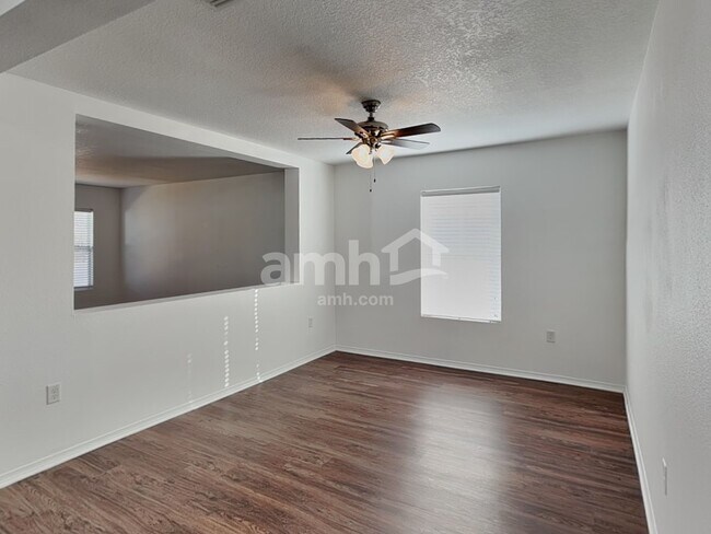 Building Photo - 10920 Pond Pine Dr