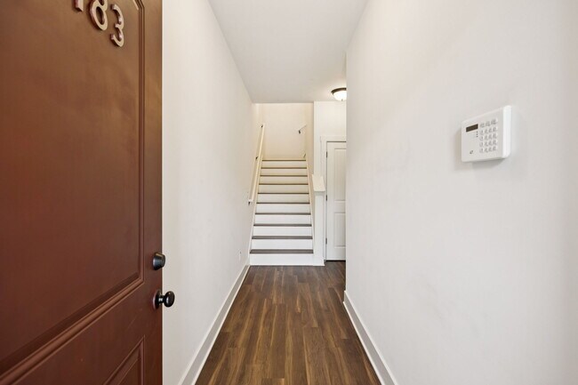Building Photo - 2183 Nectar Ln