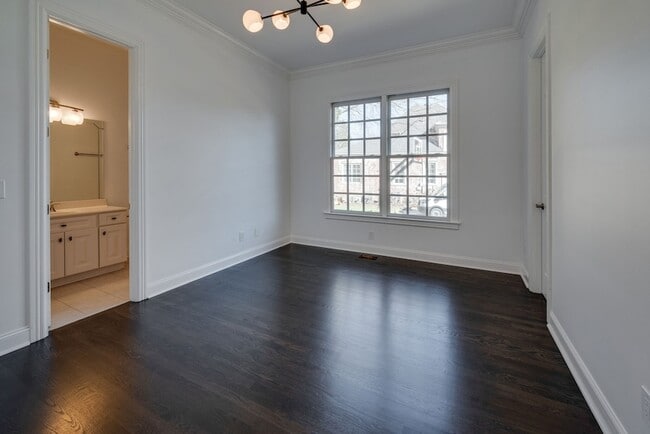 Building Photo - 1449 Willowbrooke Cir
