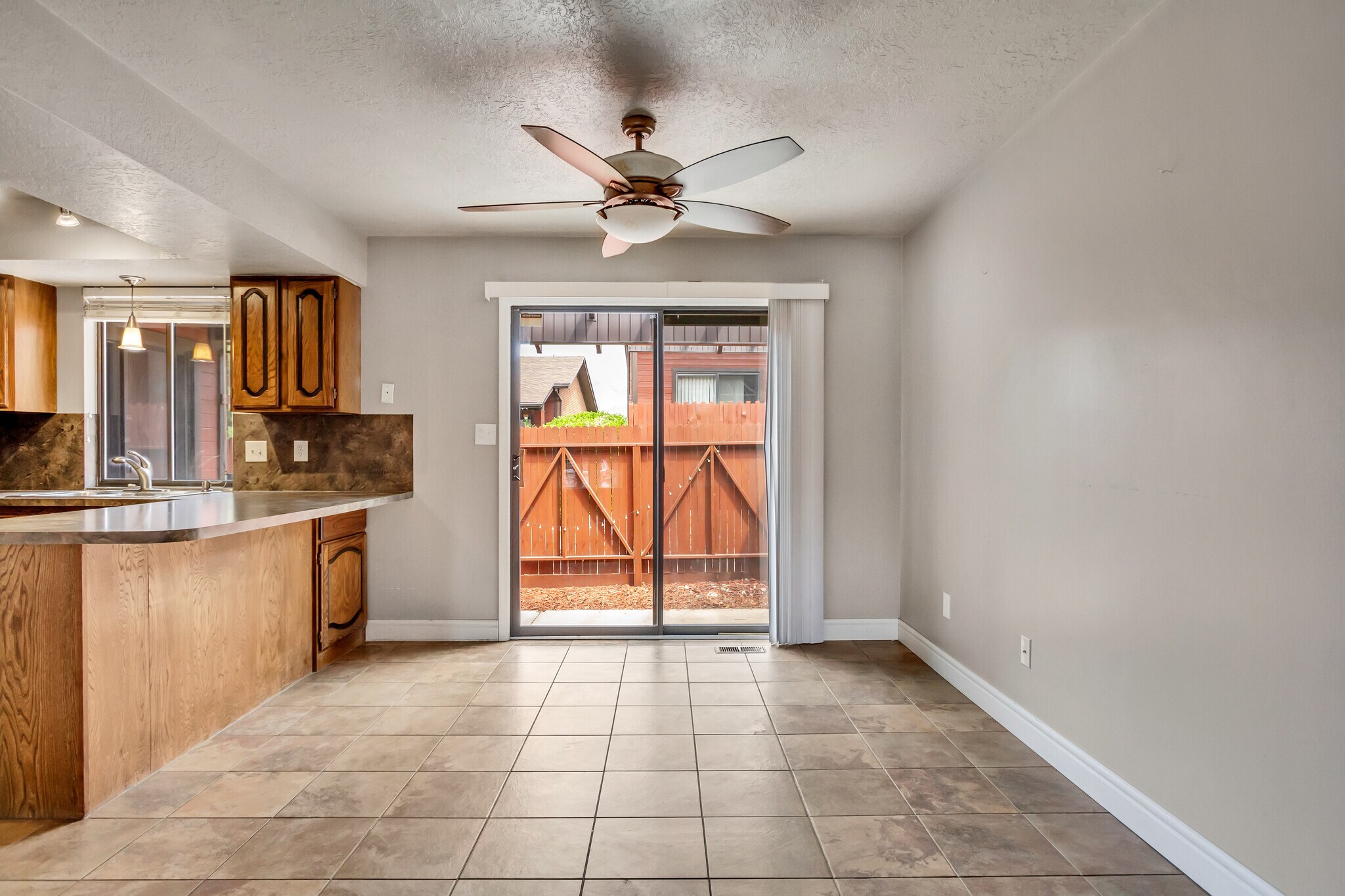 Building Photo - 1310 E 1990 S