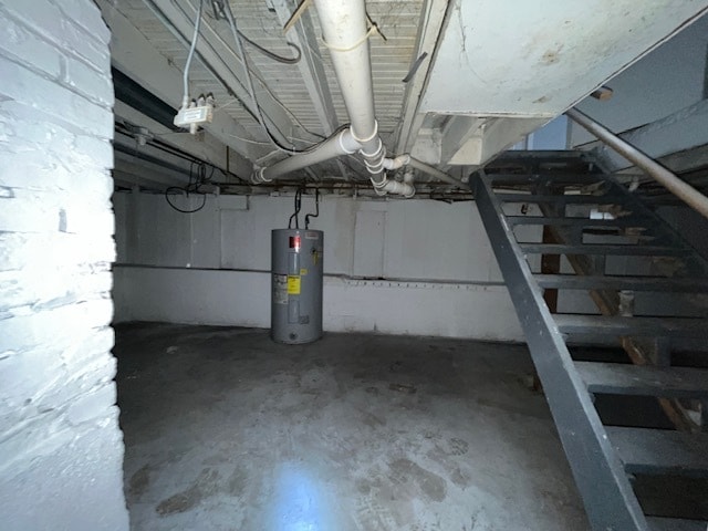 Building Photo - 233 S Chicago St