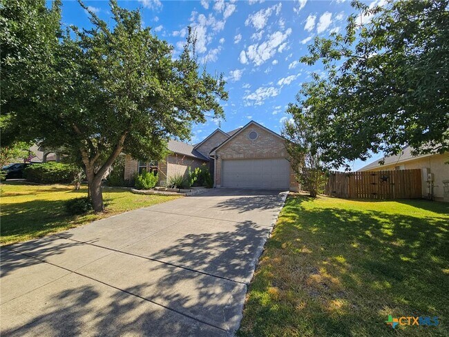 Building Photo - 2253 N Ranch Estates Blvd