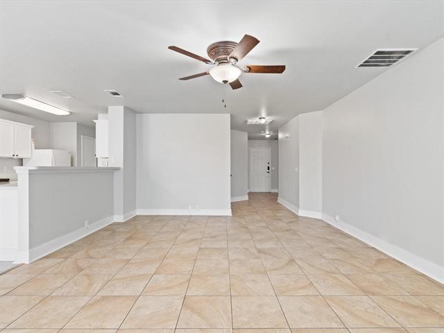 Building Photo - 1300 Mallard Dr