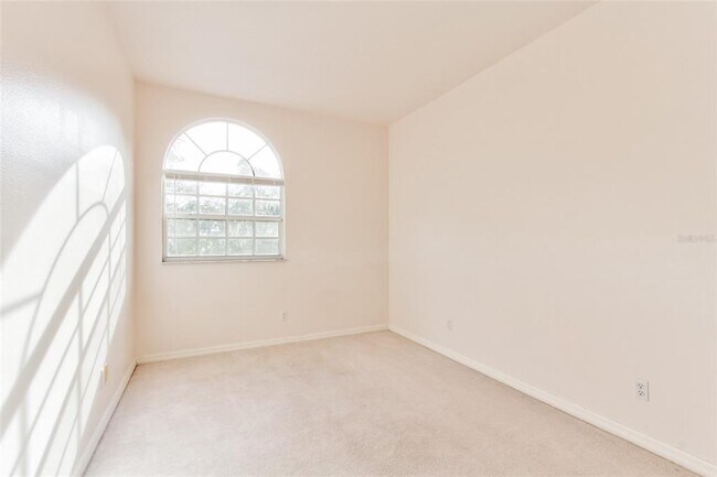 Building Photo - 4905 Lake Cecile Dr