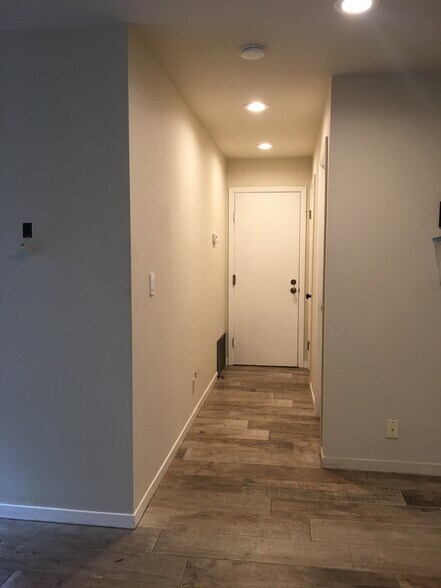Hallway to garage - 228 Madrone St