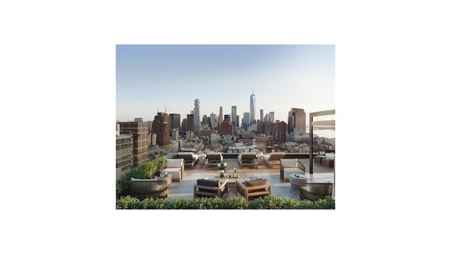 Building Photo - 111 Varick St