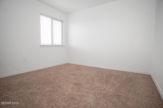 Building Photo - 14604 Spanish Point Dr