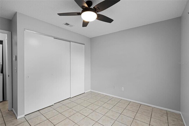 Building Photo - 5441 Lake Margaret Dr