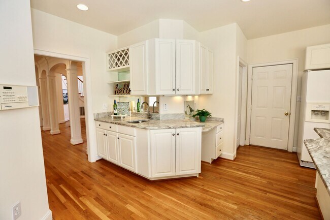 Building Photo - 4-Bedroom Church Point Home Available 08-07-26! Attached Garage - Downstairs Primary Suite - Pet-...