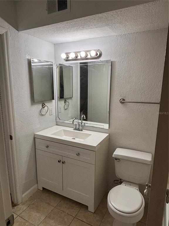 Building Photo - 5152 Conroy Rd