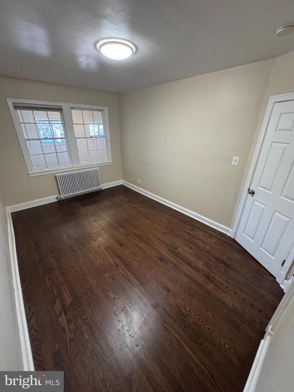 Building Photo - 1809 18th St SE