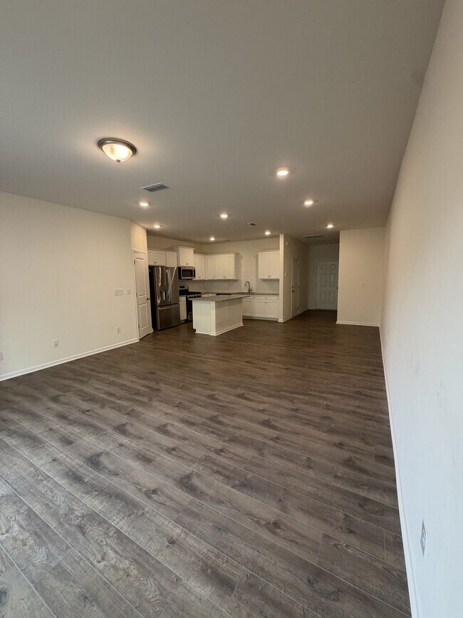 Building Photo - 206 Harpers Run Ln