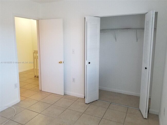Building Photo - 8394 SW 152nd Ave