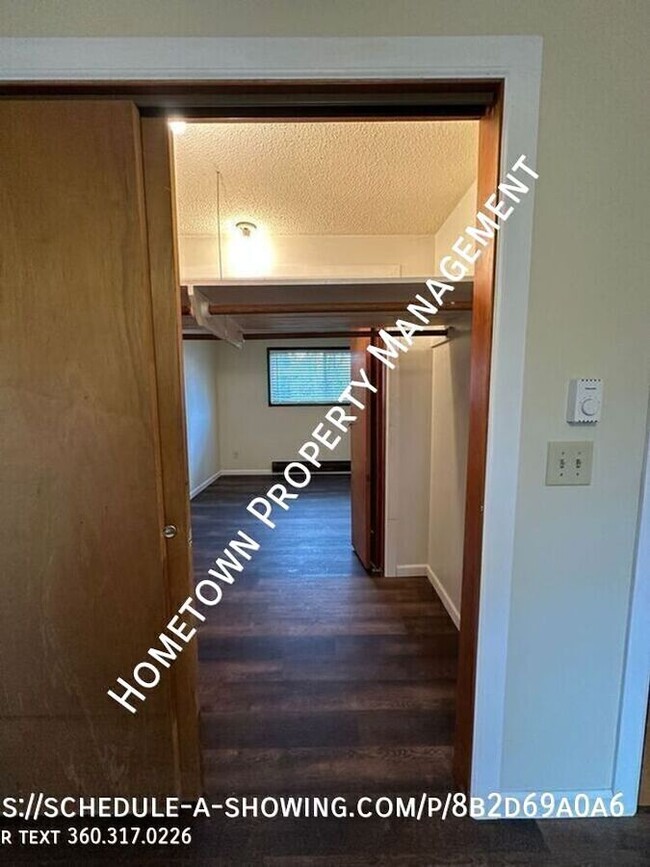 Building Photo - Adorable 2 Bedroom Olympia Rambler - Avail...