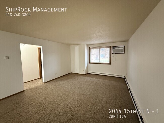 Building Photo - 2044 15th St N