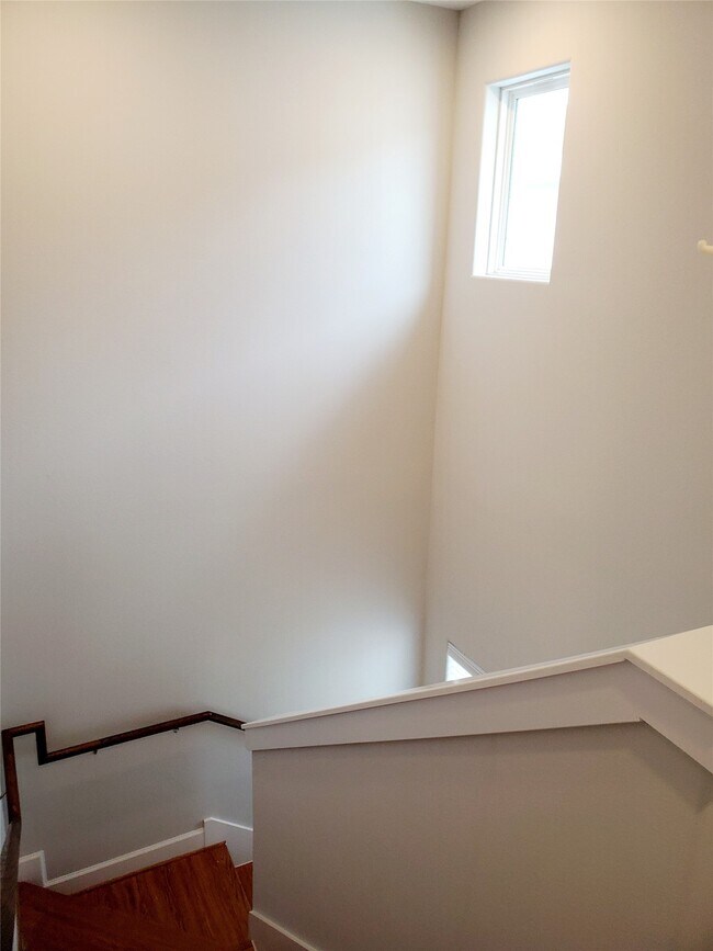 Building Photo - 720 Link Rd